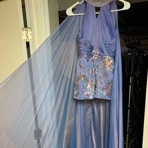 Rachel Allen. Fun fashion with cape. Size 10